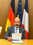 Stephan Maigné présidant le conseil consulaire